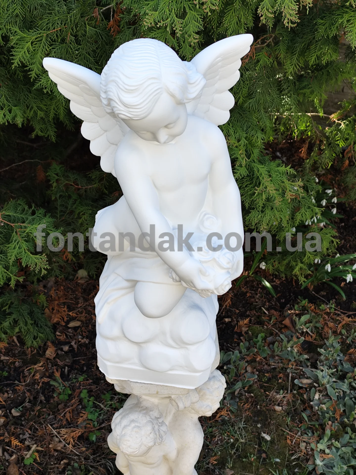 Скульптура ангела