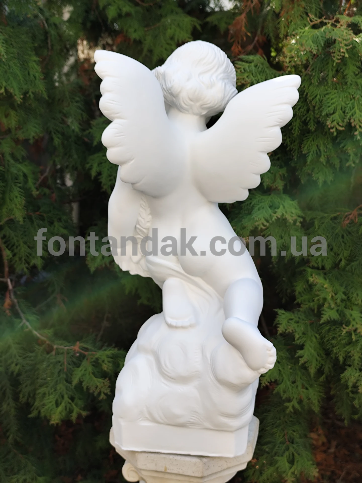 Скульптура ангела