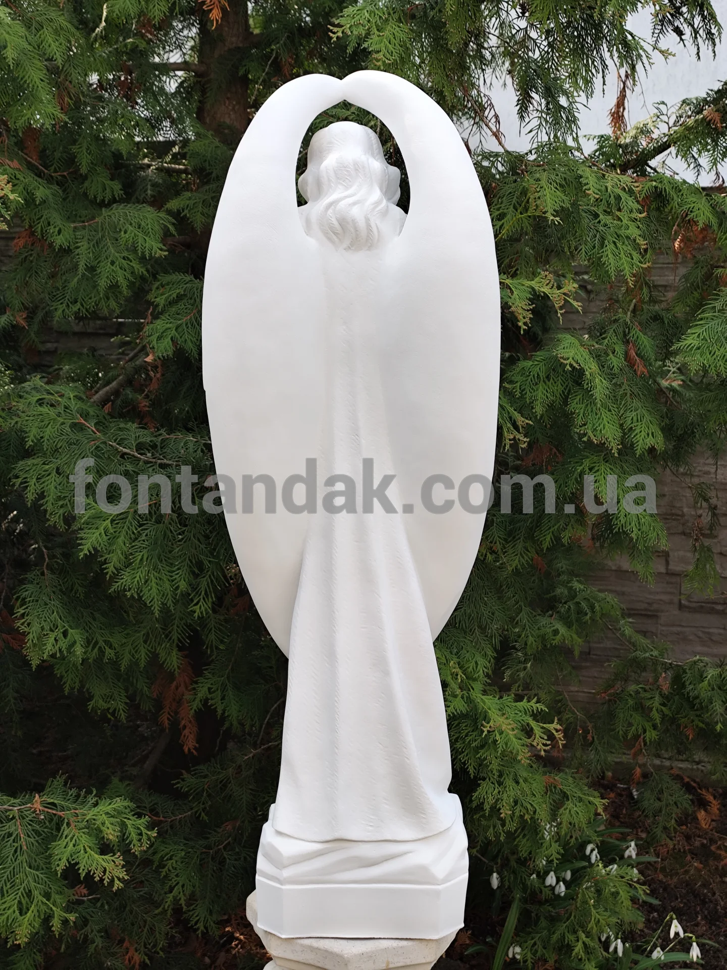 Скульптура ангела