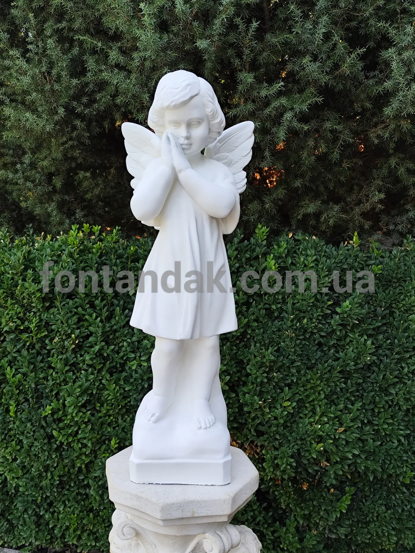 Скульптура ангела
