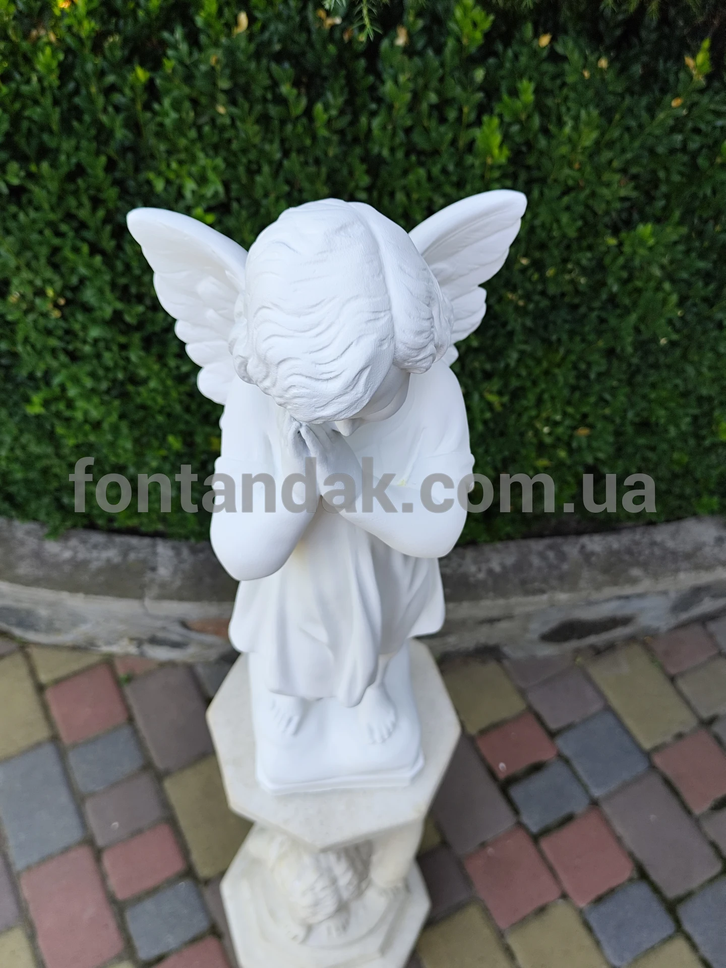 Скульптура ангела