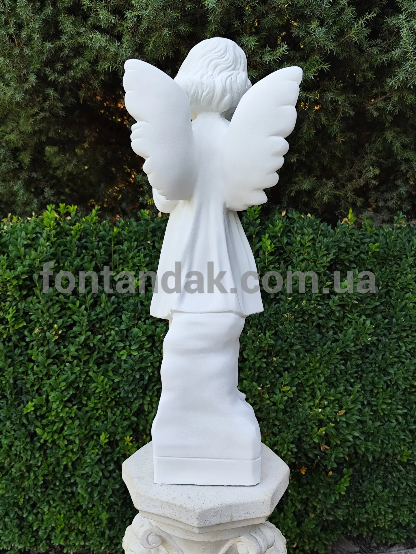 Скульптура ангела
