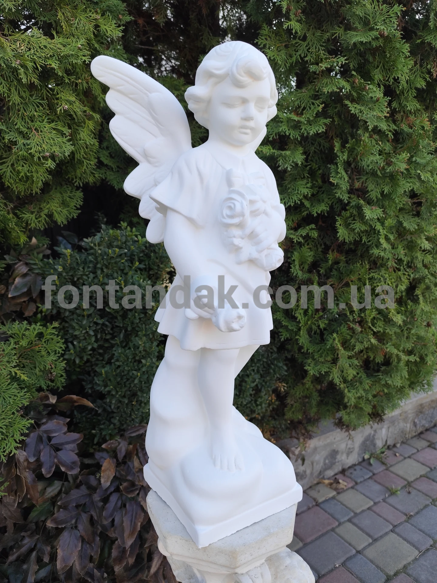 Скульптура ангела