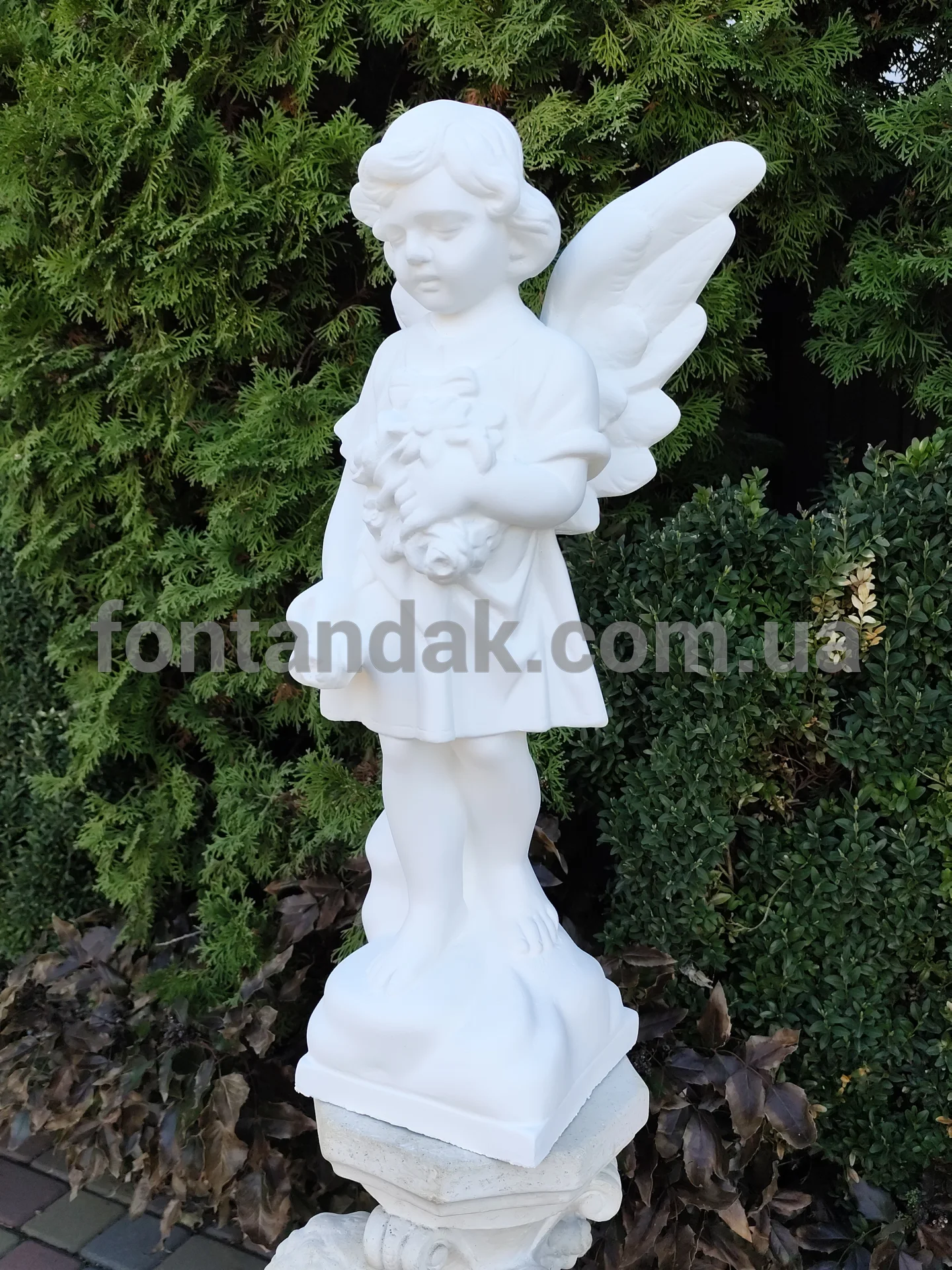 Скульптура ангела